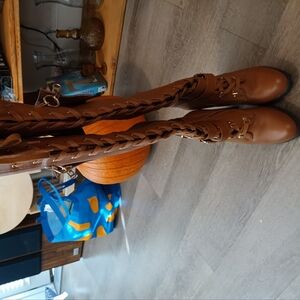 COPY - Brown thigh high boots